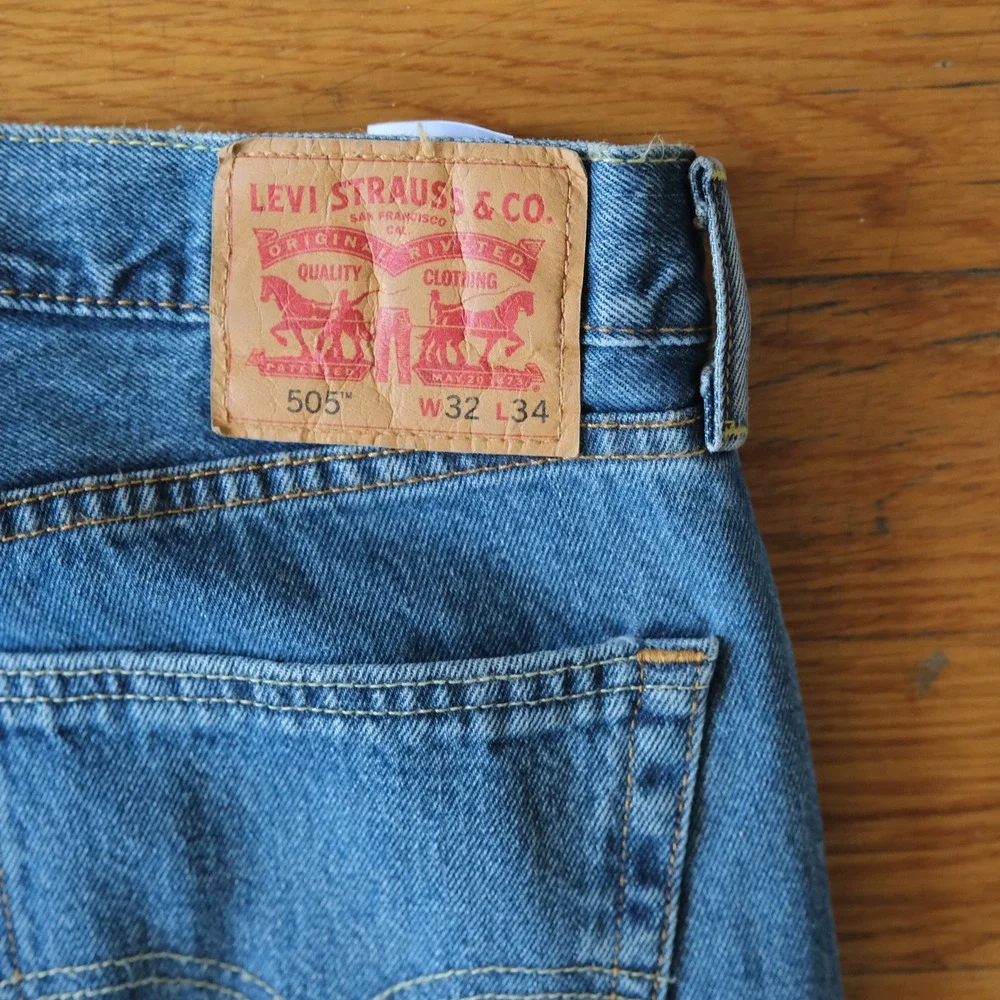 Levis 505 Jeans Mens Blue Straight Leg Classic 32x34 Denim Retro Preppy Casual
